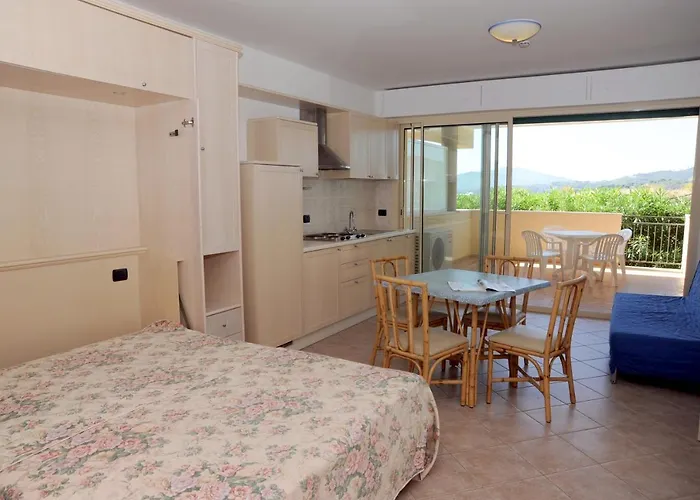 Aparthotel Lo Smeraldo